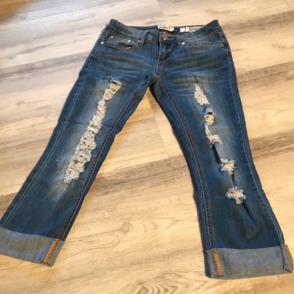 Super cute! Used but in good condition.